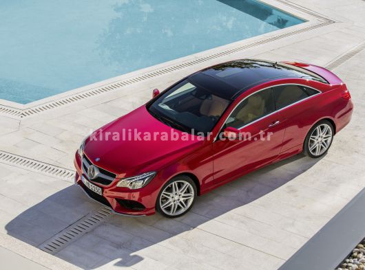 Uzman Vip Car Rental'den Kiralık Mercedes Benz E Serisi