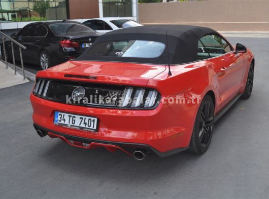 Tesslim Luxury Car Rental'den Kiralık Ford Mustang 