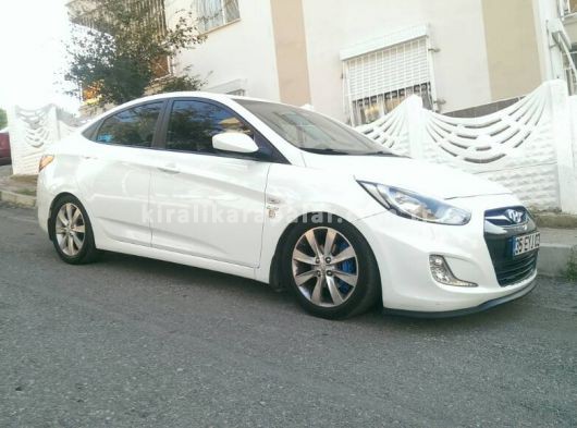 Kiralık Hyundai Accent Blue