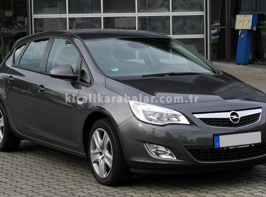 Cemre Rent A Car'dan Opel Astra Otomatik